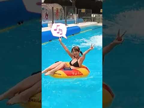 【水着】ハワイアンズを満喫するギャル系コスプレイヤー #shorts