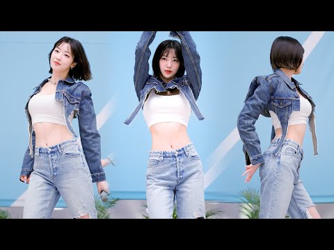 230426 리이나 RIINA 하이키 H1-KEY ‘건물 사이에 피어난 장미 Rose Blossom’ 4K 60P 직캠 @김포공항 이륙데이 버스킹 by DaftTaengk