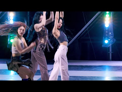 230511 유나 YUNA 있지 ITZY ‘WANNABE’ 4K 60P 직캠 @서울대 축제 by DaftTaengk