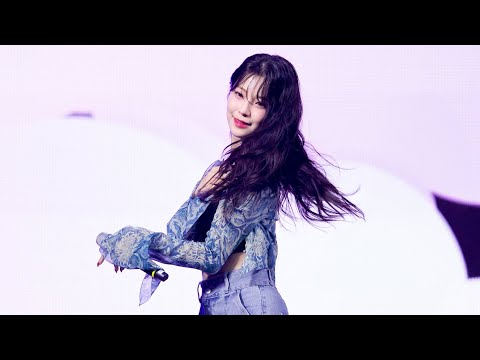231013 백지헌 BAEKJIHEON 프로미스나인 fromis9 ‘DM’ 4K 60P 직캠 @인제군 군장병 뮤직페스티벌 by DaftTaengk