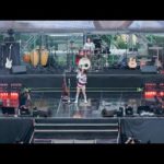 240525 QWER 큐더블유이알 Full ver ‘Discord + SODA + Forever + 지구정복 + 대관람차 + 고민중독’ 4K 60P 직캠 @고려대 입실렌티