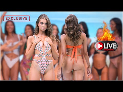 (HOT) Bikini Show FT. Sarah Leonard 👀🥵