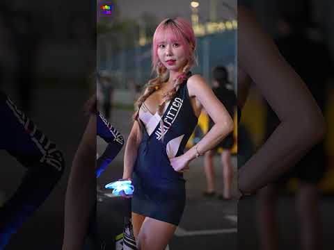 따라다니는 카메라에 😄빵터진 모델 연두 ㅎㅎ🤩 #레이싱모델 #연두 #fancam