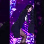 치마가 짧지 않아도 섹시한 채영이 #이채영 #LEECHAEYOUNG #프로미스나인 #fromis9 #AOA #짧은치마