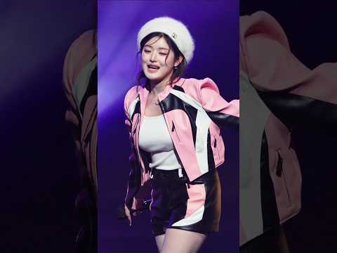 ‘미드’소마의 나라에서 온 아테나 #아테나 #ATHENA #피프티피프티 #FIFTYFIFTY