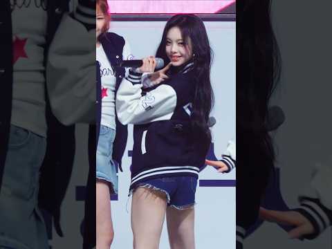 과잠도 잘 어울리는 이안행진곡 #이안 #IAN #하츠투하츠 #Hearts2Hearts #STYLE